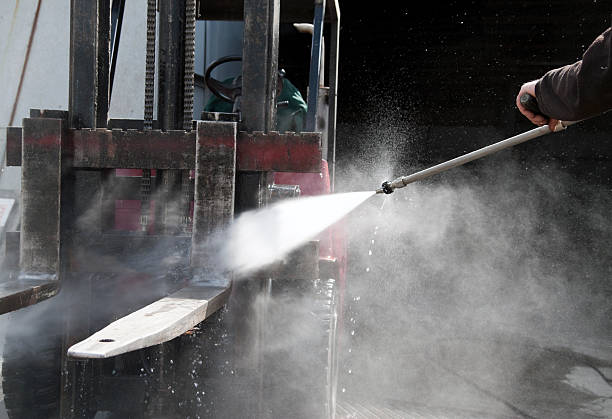 Best Dumpster Area Cleaning  in Cohasset, MN